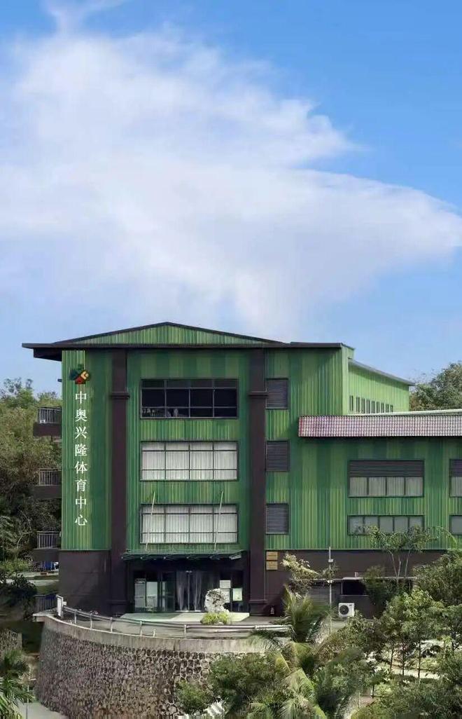 从冬训天堂到赛事引擎剖析万宁兴隆“体育+”发展模式