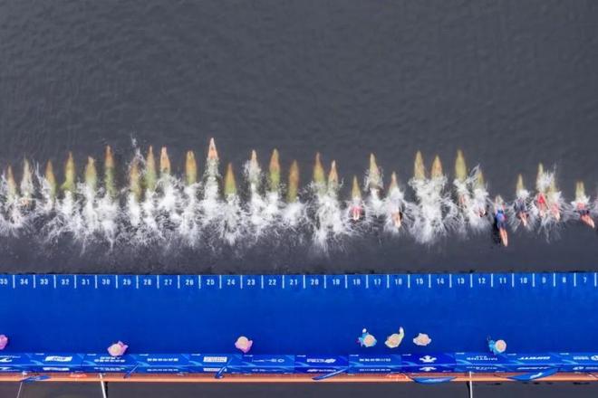 2025年重庆国际铁人三项赛在长寿湖圆满落幕！