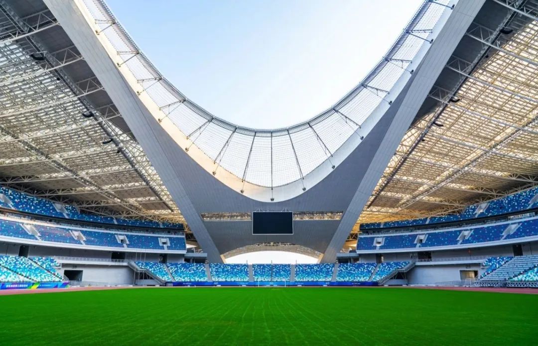 中体产业运营保障 2025天津马拉松顺利收官(图1)