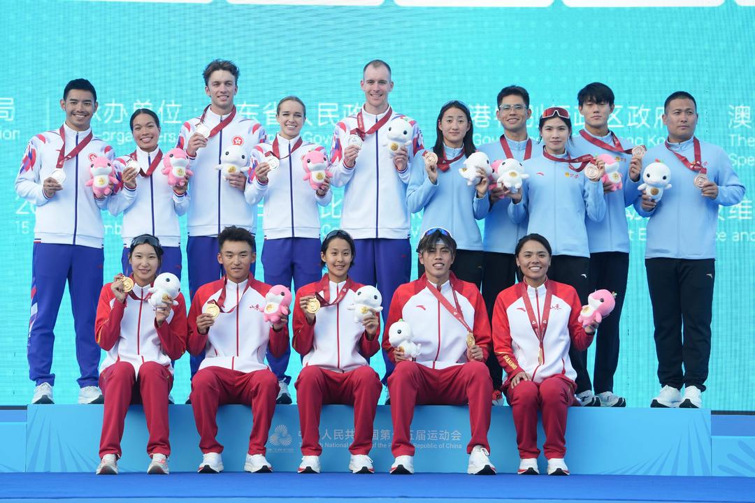 十五运会铁三混合接力 山东队成功卫冕冠军