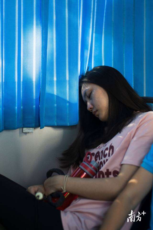 成为一束光全盲女孩的“铁人”之路(图5)