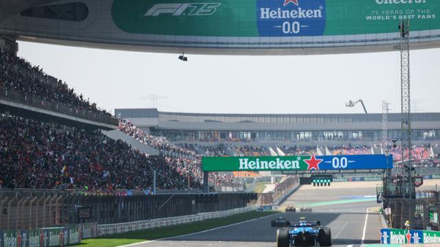 2025体育年终专稿：上海赛事如何让消费“热”起来