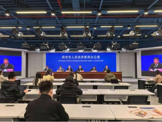 商都赛场起新潮体育经济绘新篇(图8)