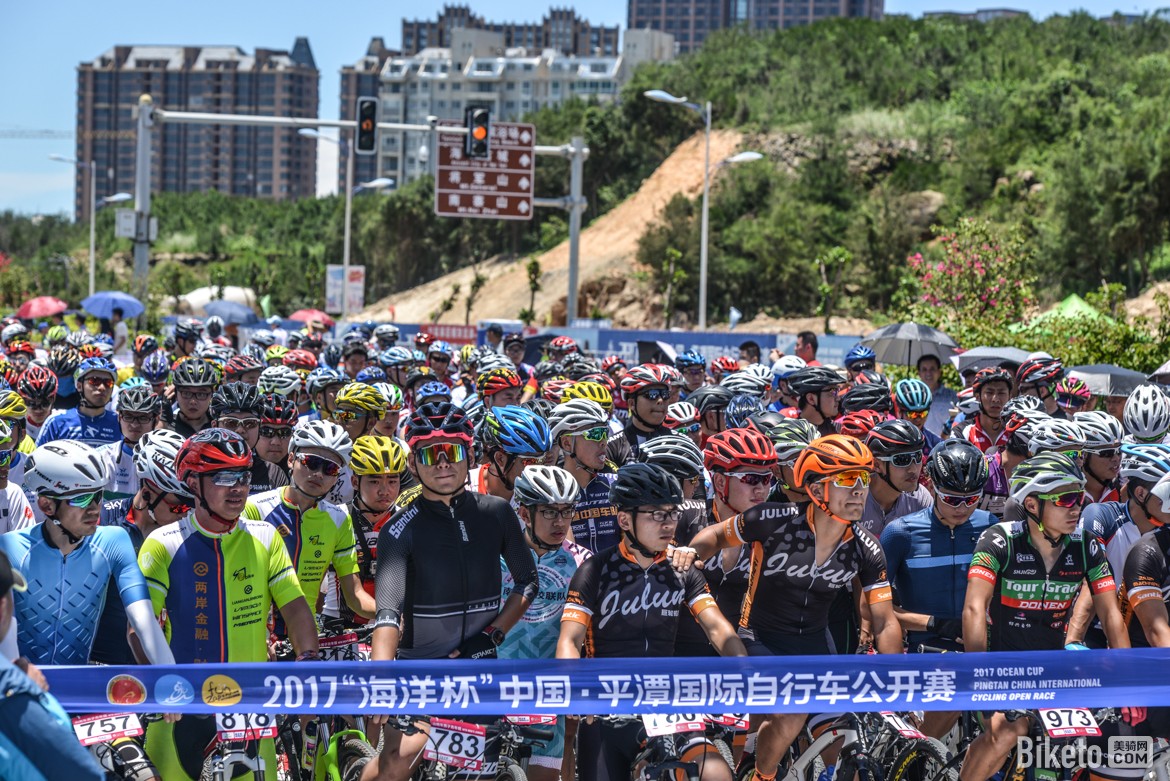 2月24日视觉中国跌999%招商体育文化休闲股票A基金重仓该股