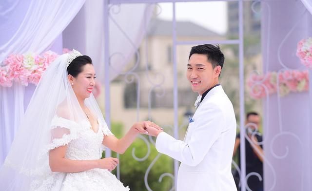 李晓霞深夜在网上留言留言！传闻与丁宁、孔令辉相关(图7)