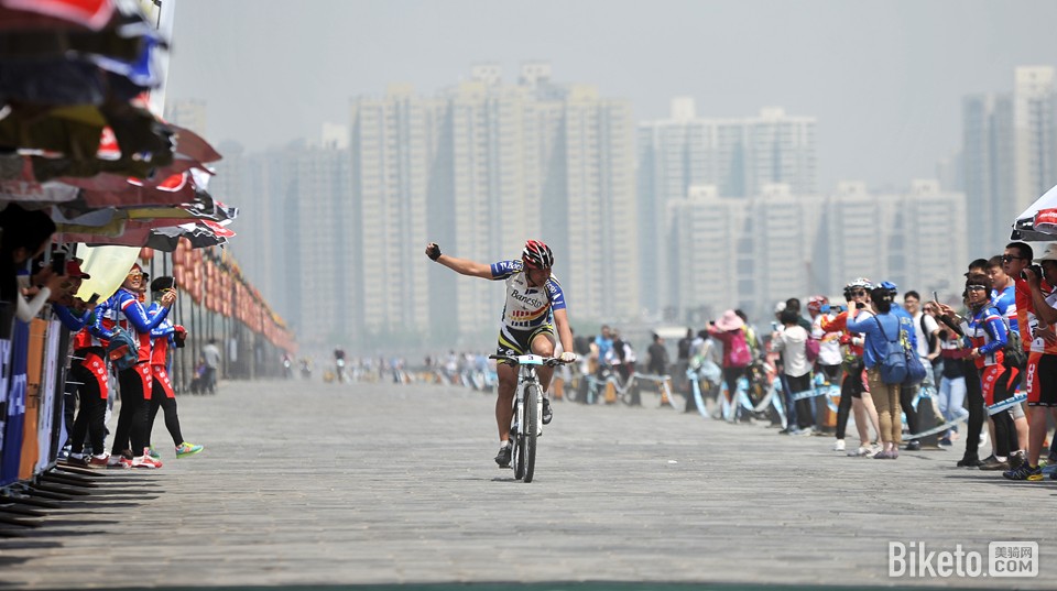 角逐城墙的王者——2015UCC城墙赛(图9)