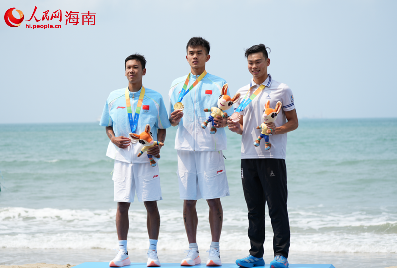三亚亚沙会特写：“铁人”夺“首金”